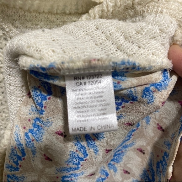 Anthropologie One September MILLA Pullover Sweater Size Medium Cream Blue 🌟 - Picture 6 of 7